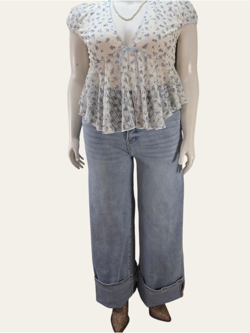 Risen Cuffed Wide Leg Jeans 1X NWT Soft Luxe Denim